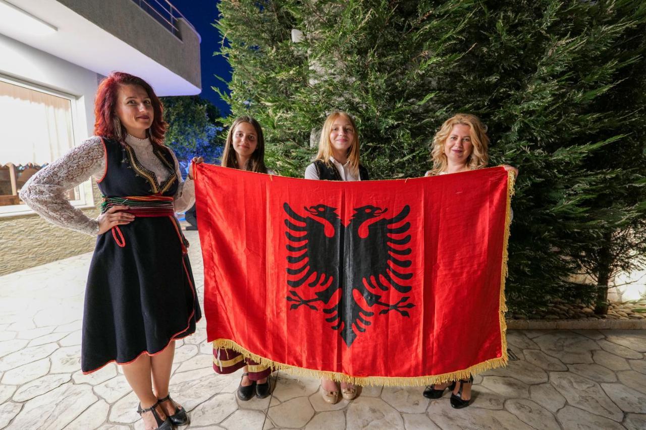 Vila Ahmeti Σαράντα Εξωτερικό φωτογραφία